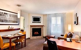 Residence Inn by Marriott Greensboro Airport